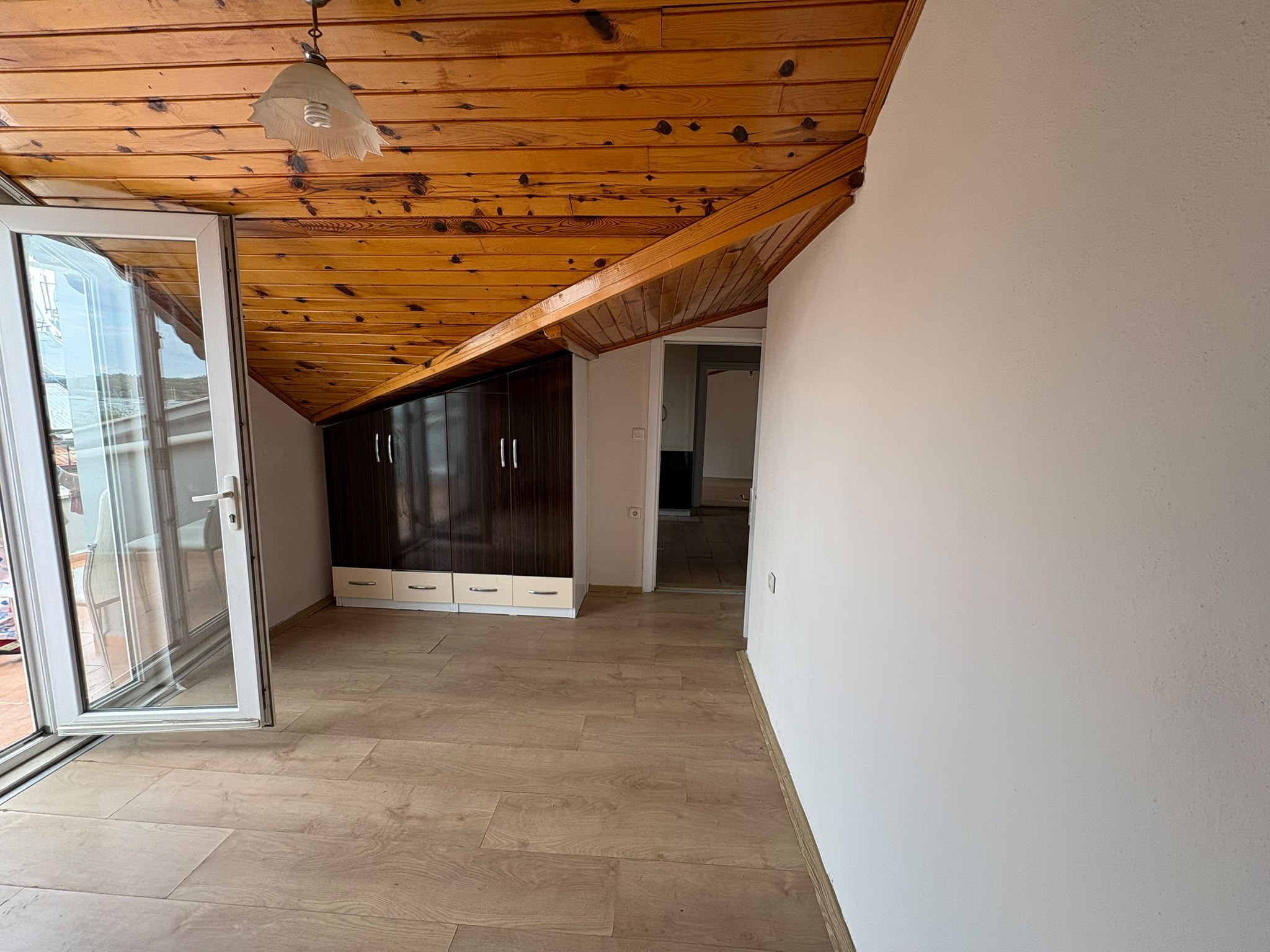 DY GAYRİMENKUL'DEN  DENİZ MANZARALI 3+1 KİRALIK DAİRE - 3